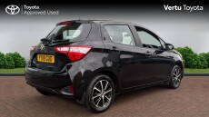 Toyota Yaris 1.5 VVT-i Icon Tech 5dr Petrol Hatchback